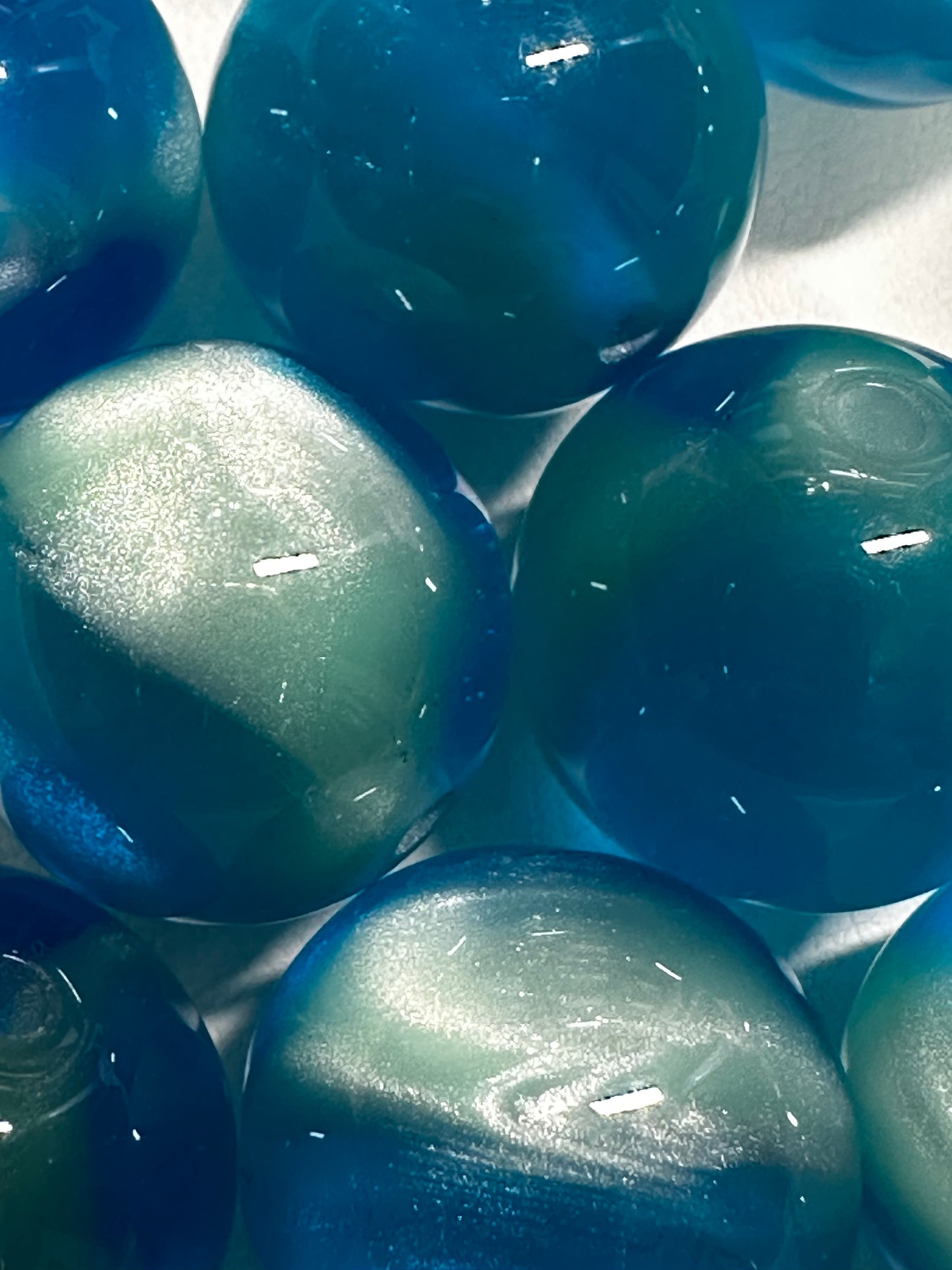 20mm Turquoise Cat Eye Acrylic Bead