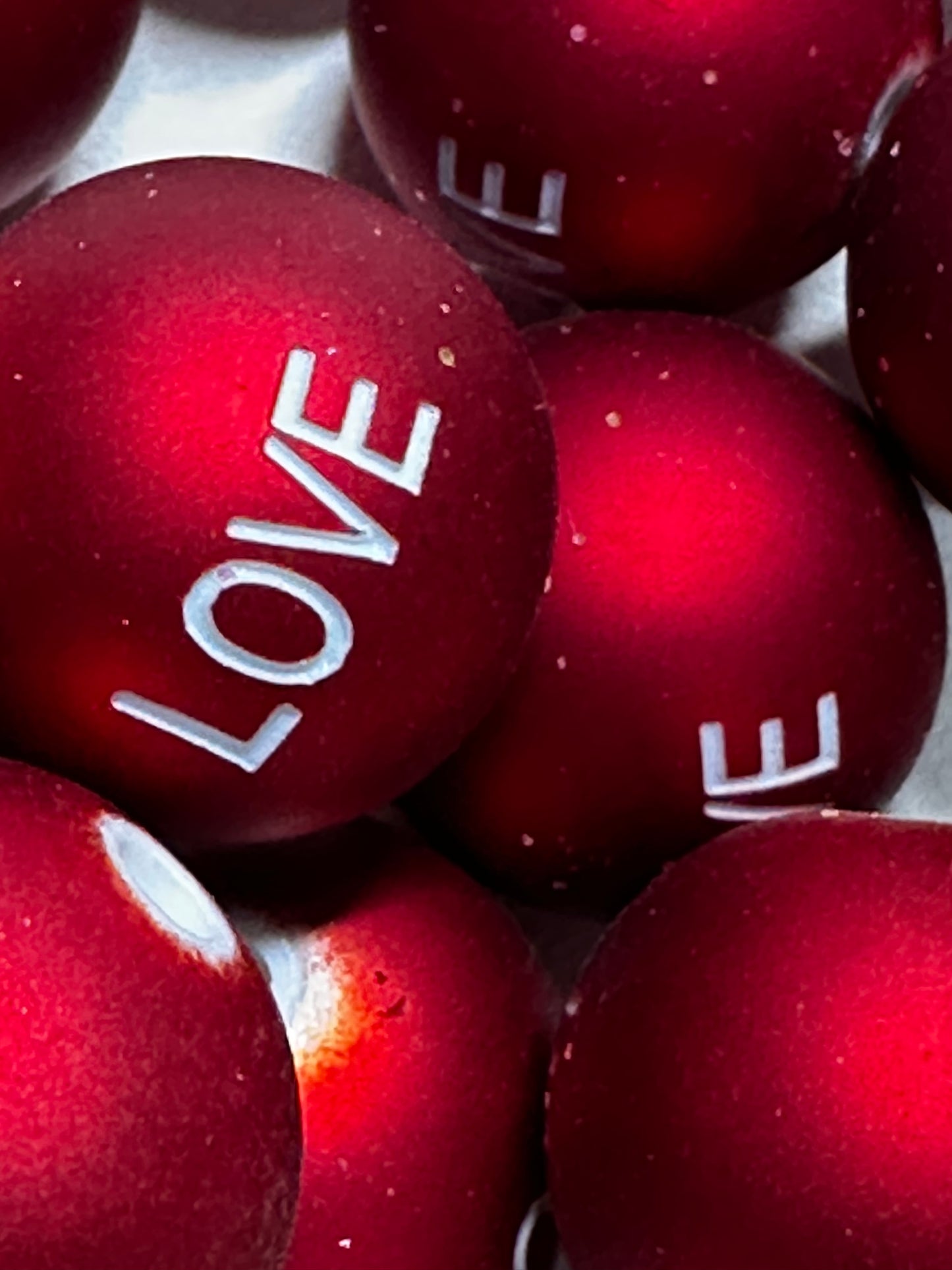 16mm Red Love Beads