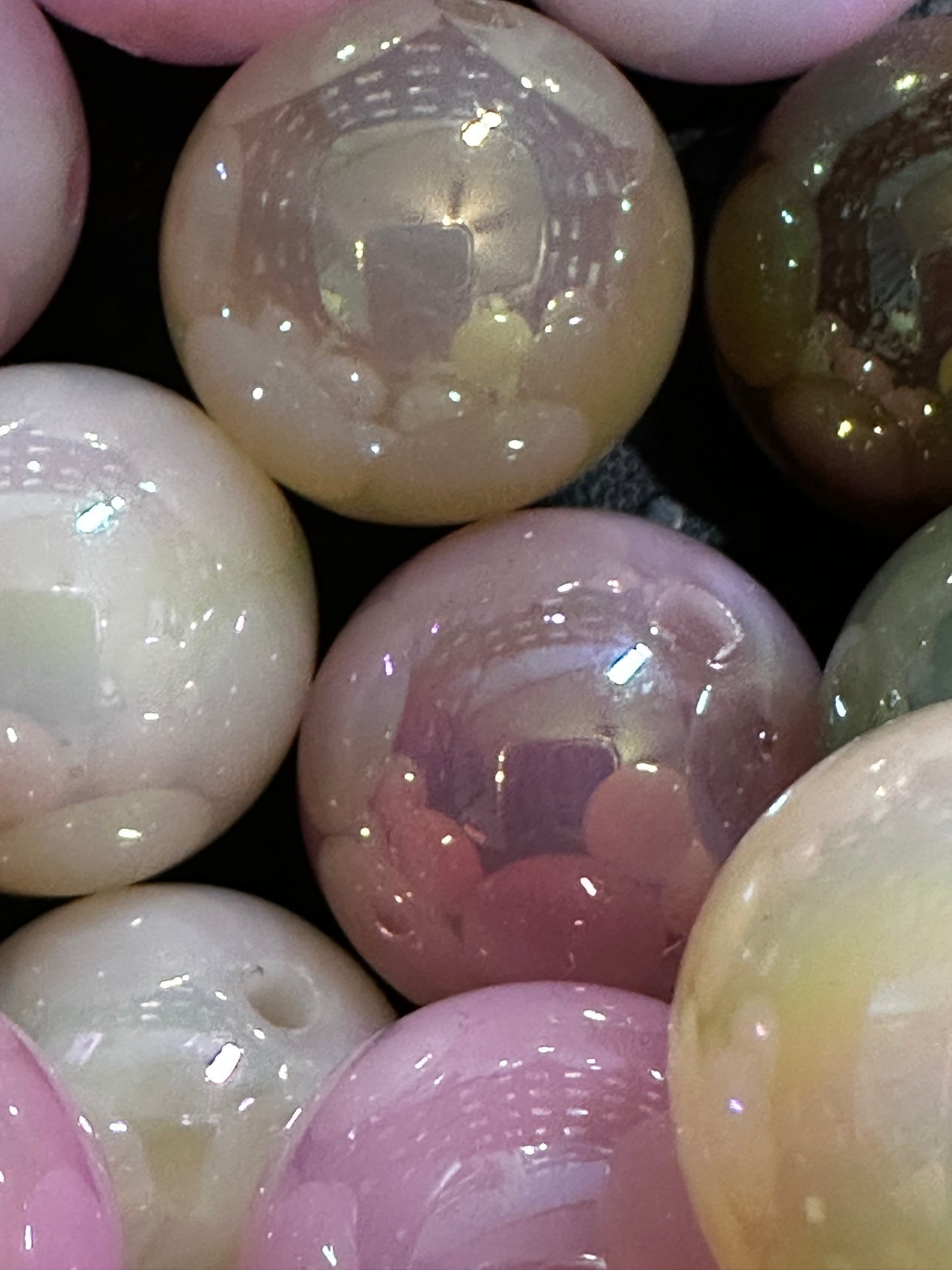 20mm Bubble Gum Beads - Multiple Colors (10/$4.00)