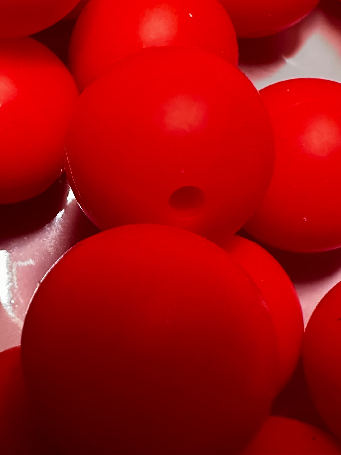 15mm Silicone Beads - Red