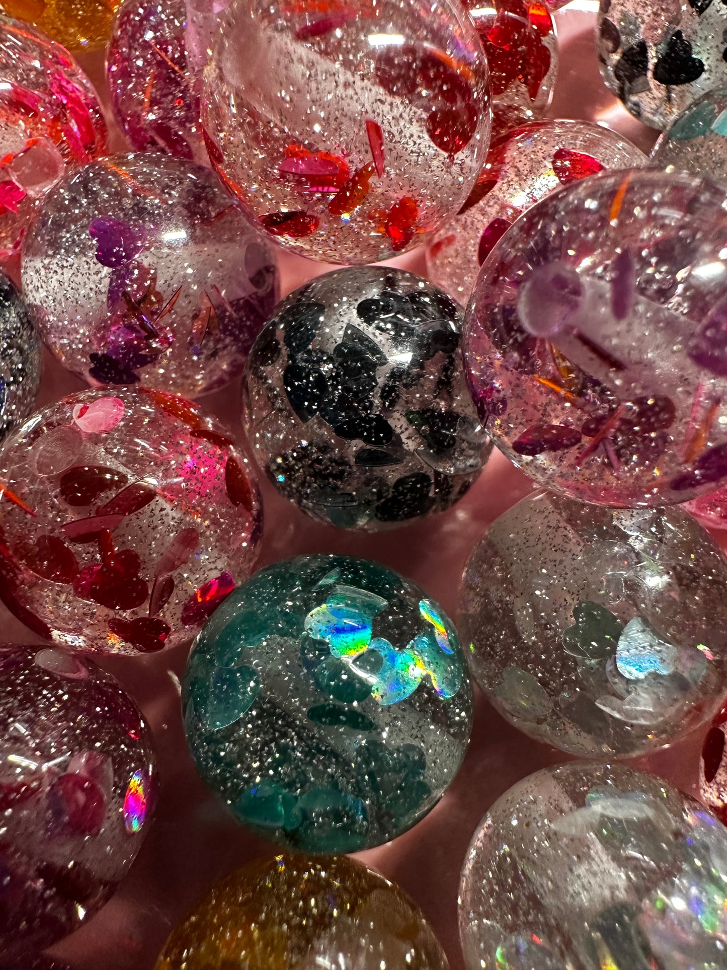 16mm Confetti Glitter Beads (10/3.25)