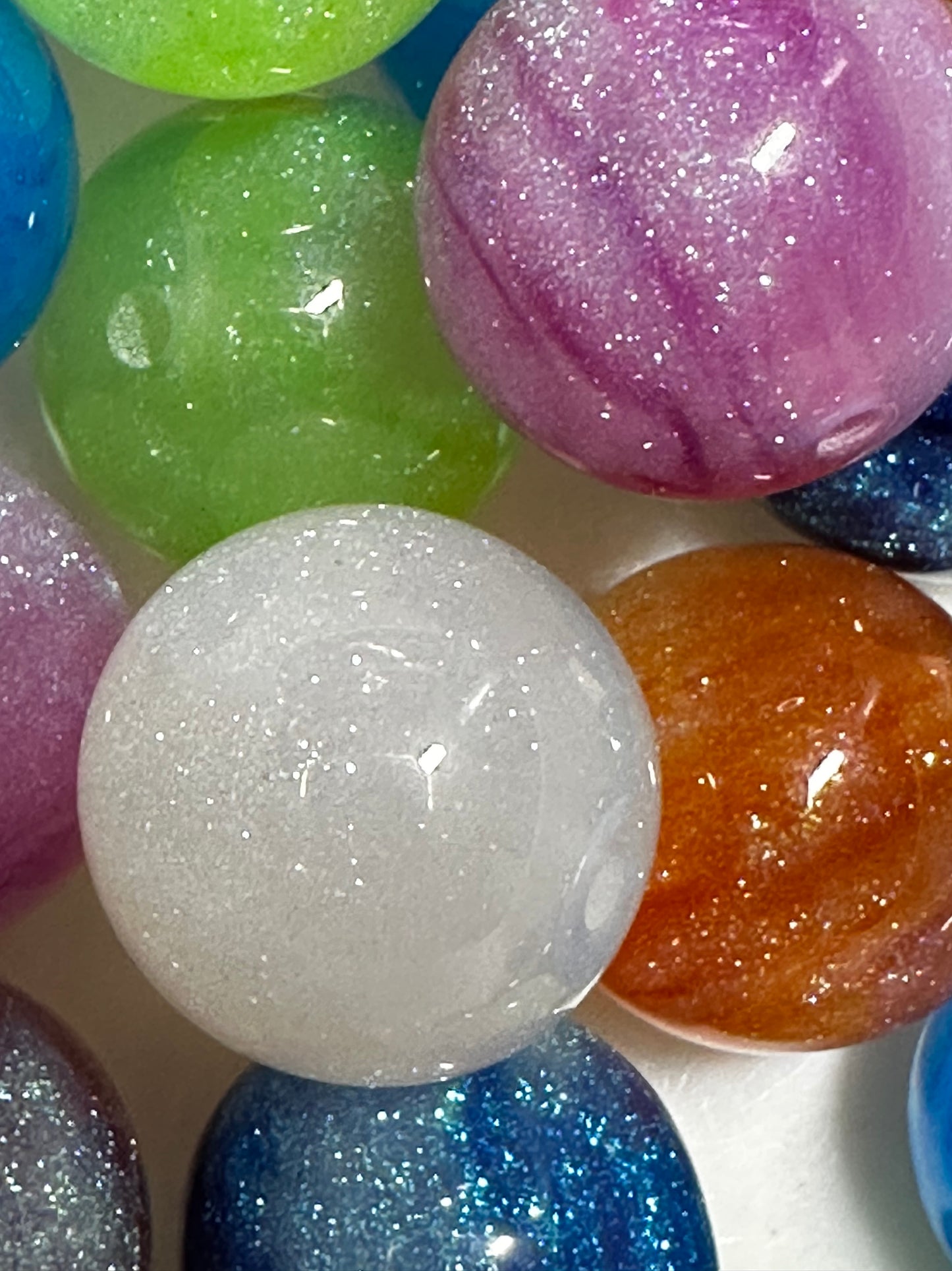 20mm Glitter Cat Eye - (10/$4.00) Multiple Colors