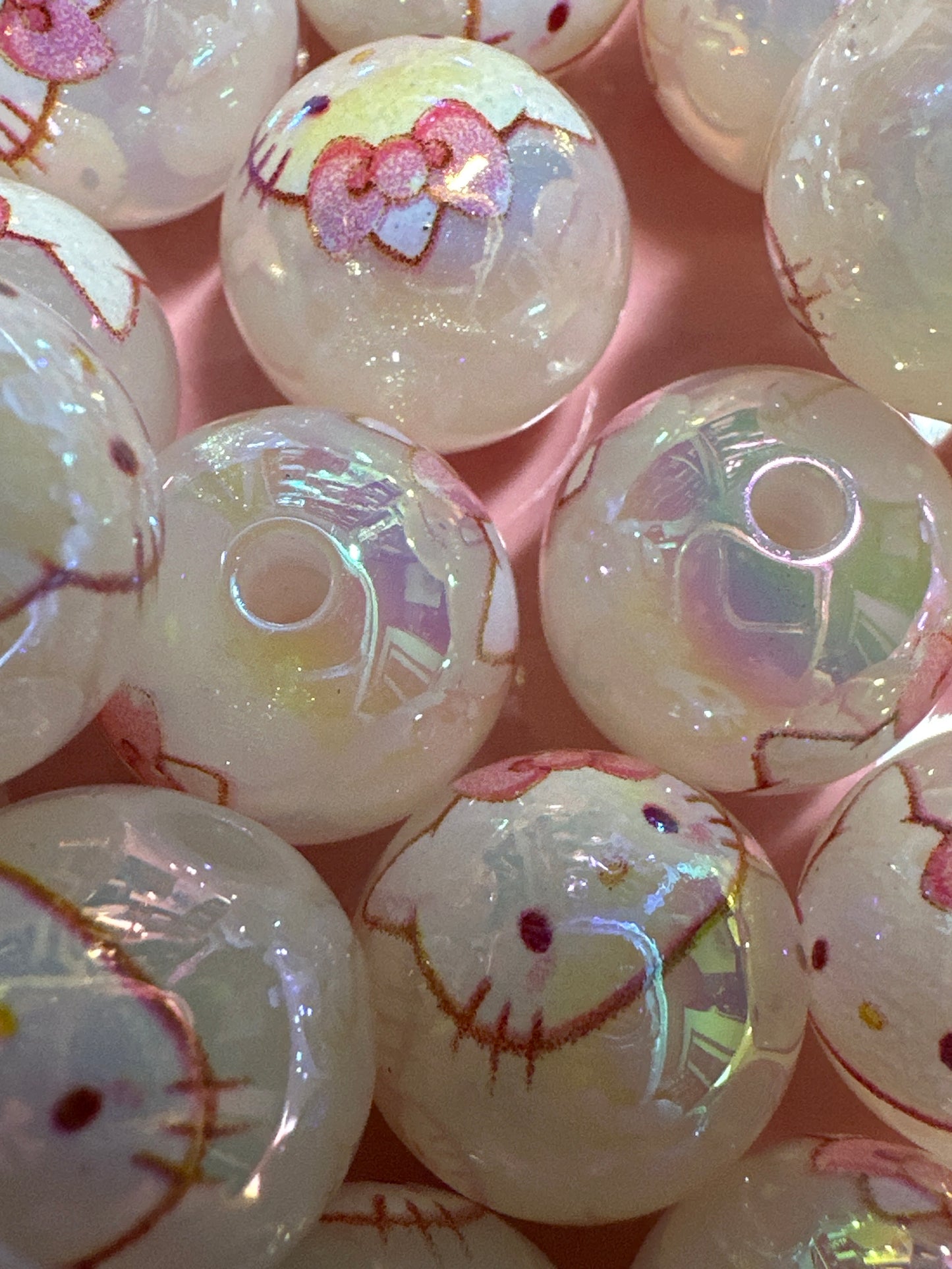 16mm Hello Kitty Luminous Acrylic Beads