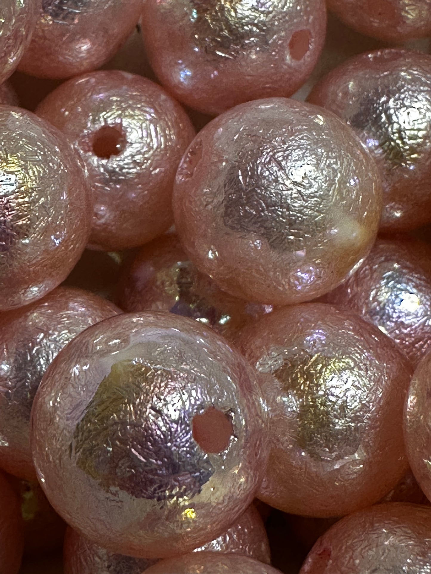 16mm Shiny Pink Acrylic Beads