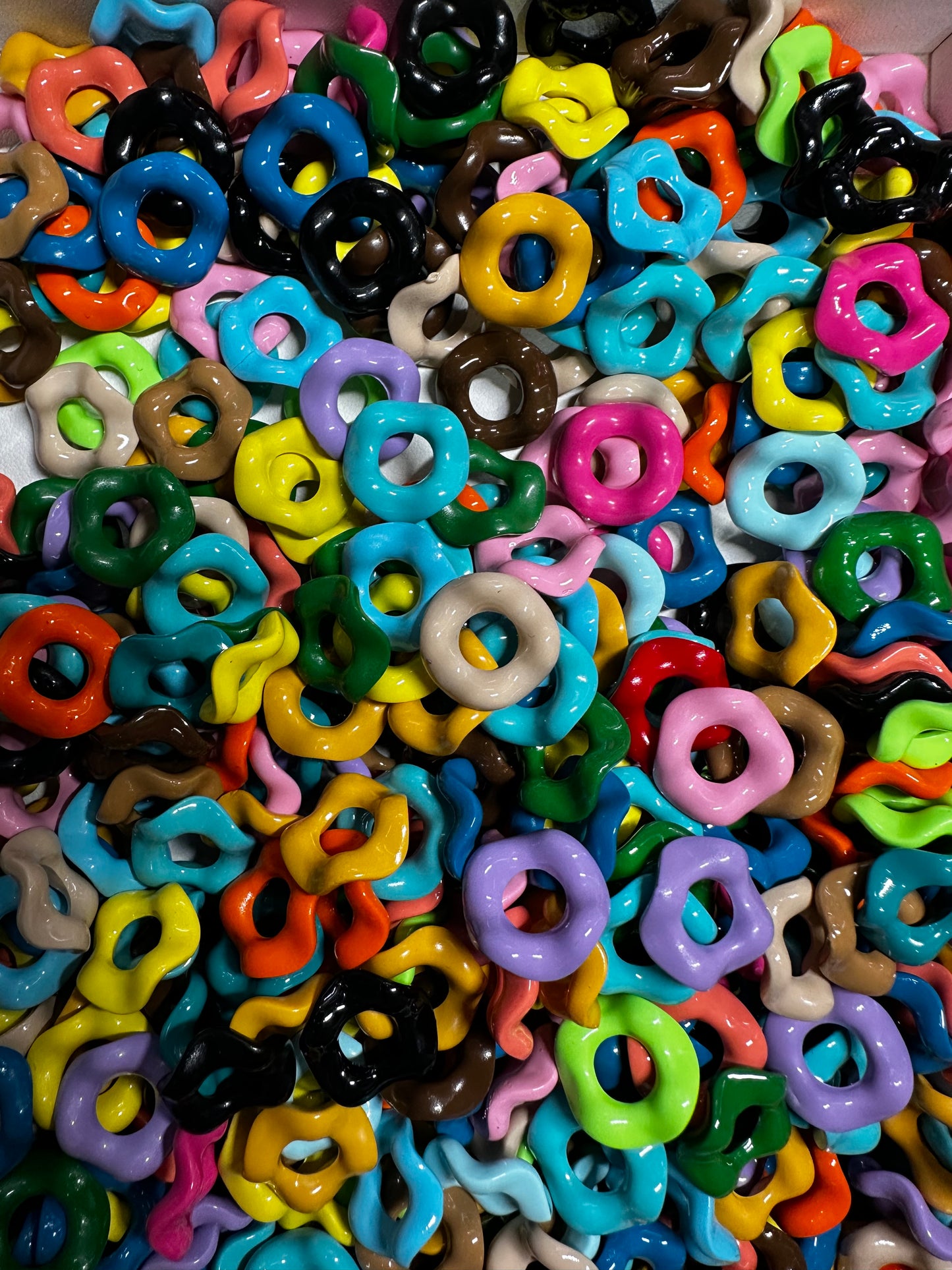 16mm Acrylic Wavy Spacers (50/$5)