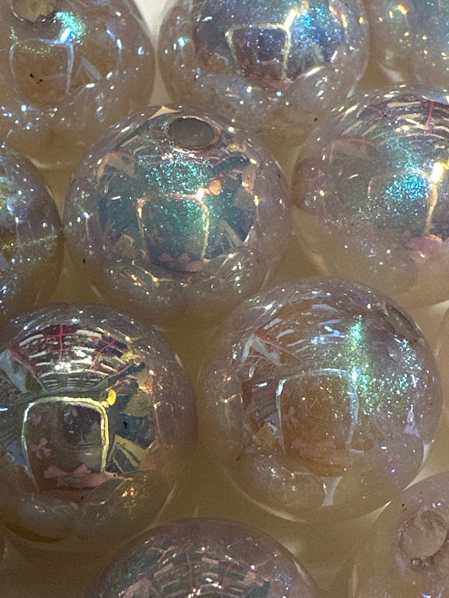 16mm Shimmer Silver Acrylic Beads