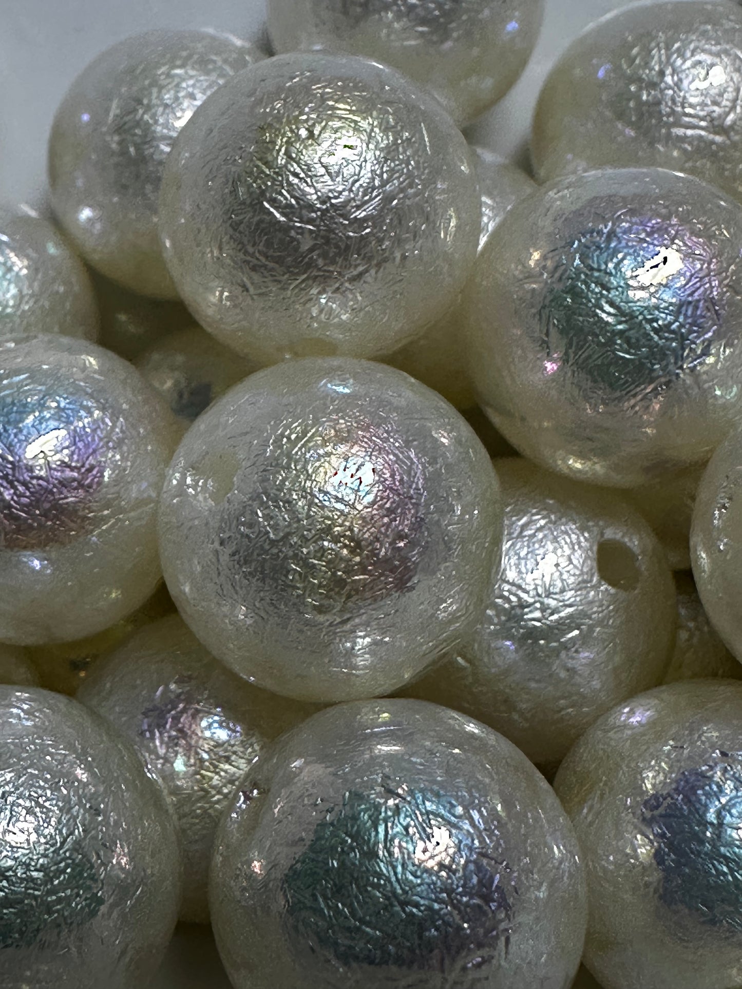 16mm Shiny White Acrylic Beads