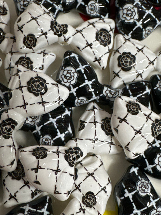 Black and White Inspired Bows (2/$1.00)
