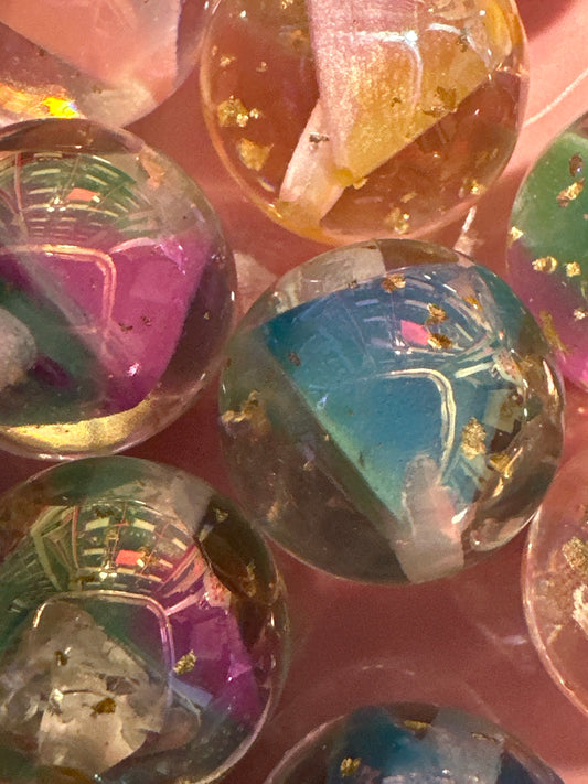16mm Geometric Acrylic Beads ( 10/$3.25)