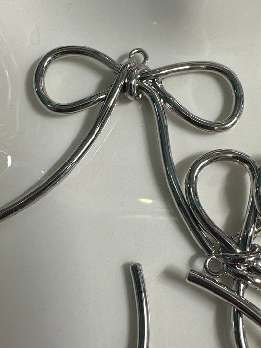 Silver Bow Pendent