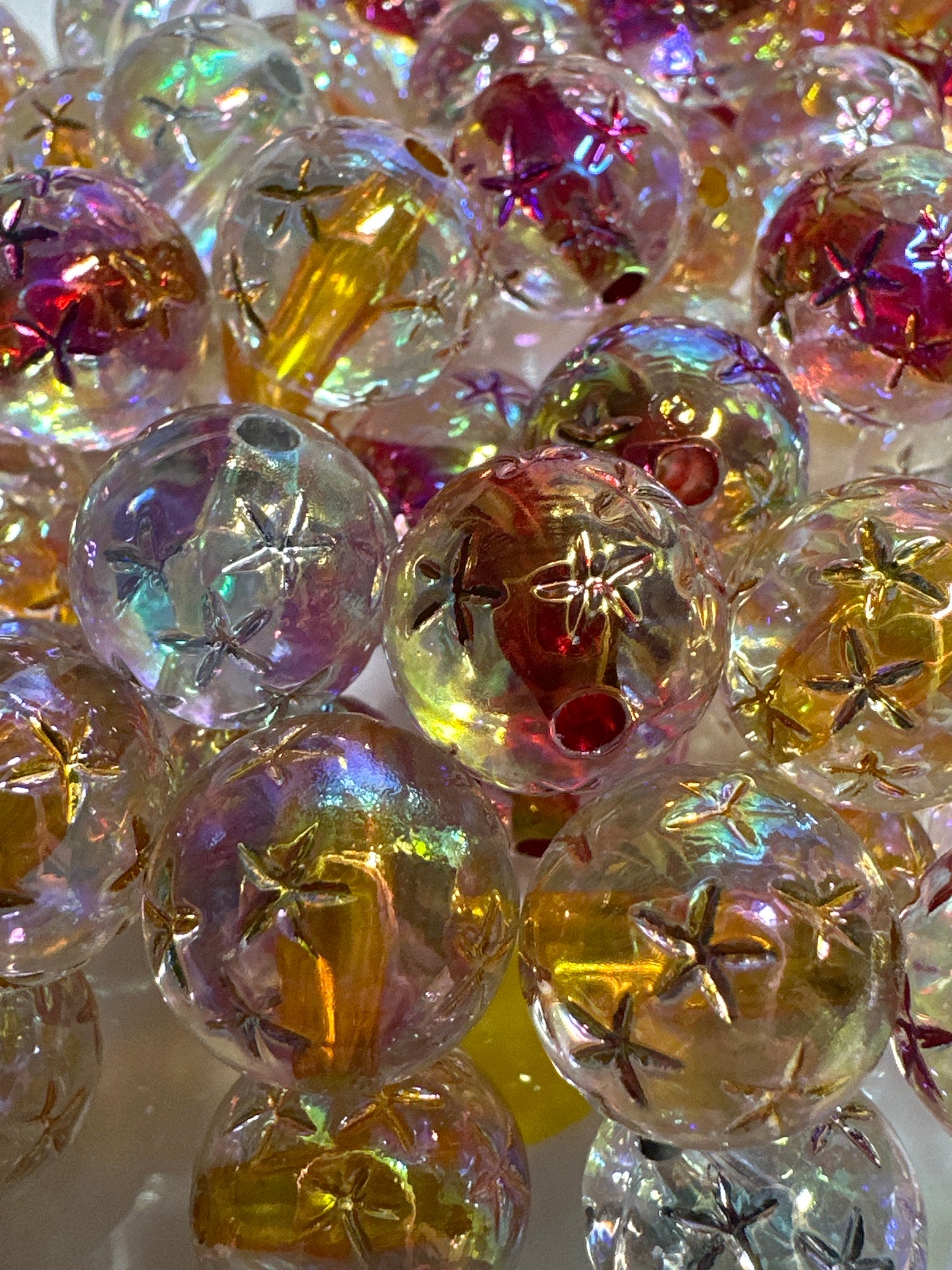 16mm Star Acrylic Bead (10/$2.00)