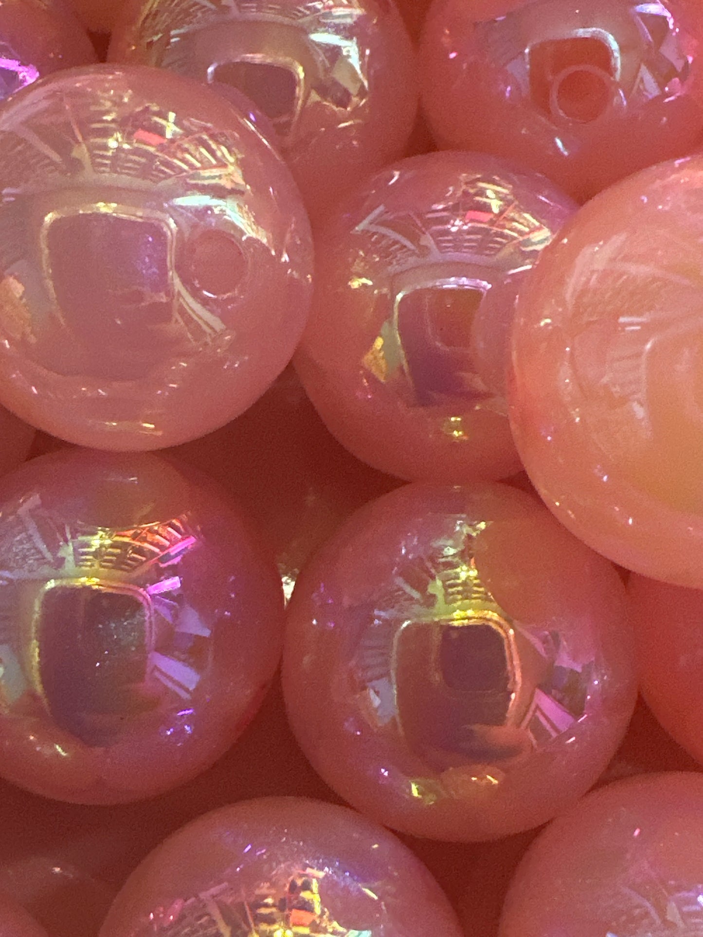 20mm Pink Shimmer Acrylic Beads