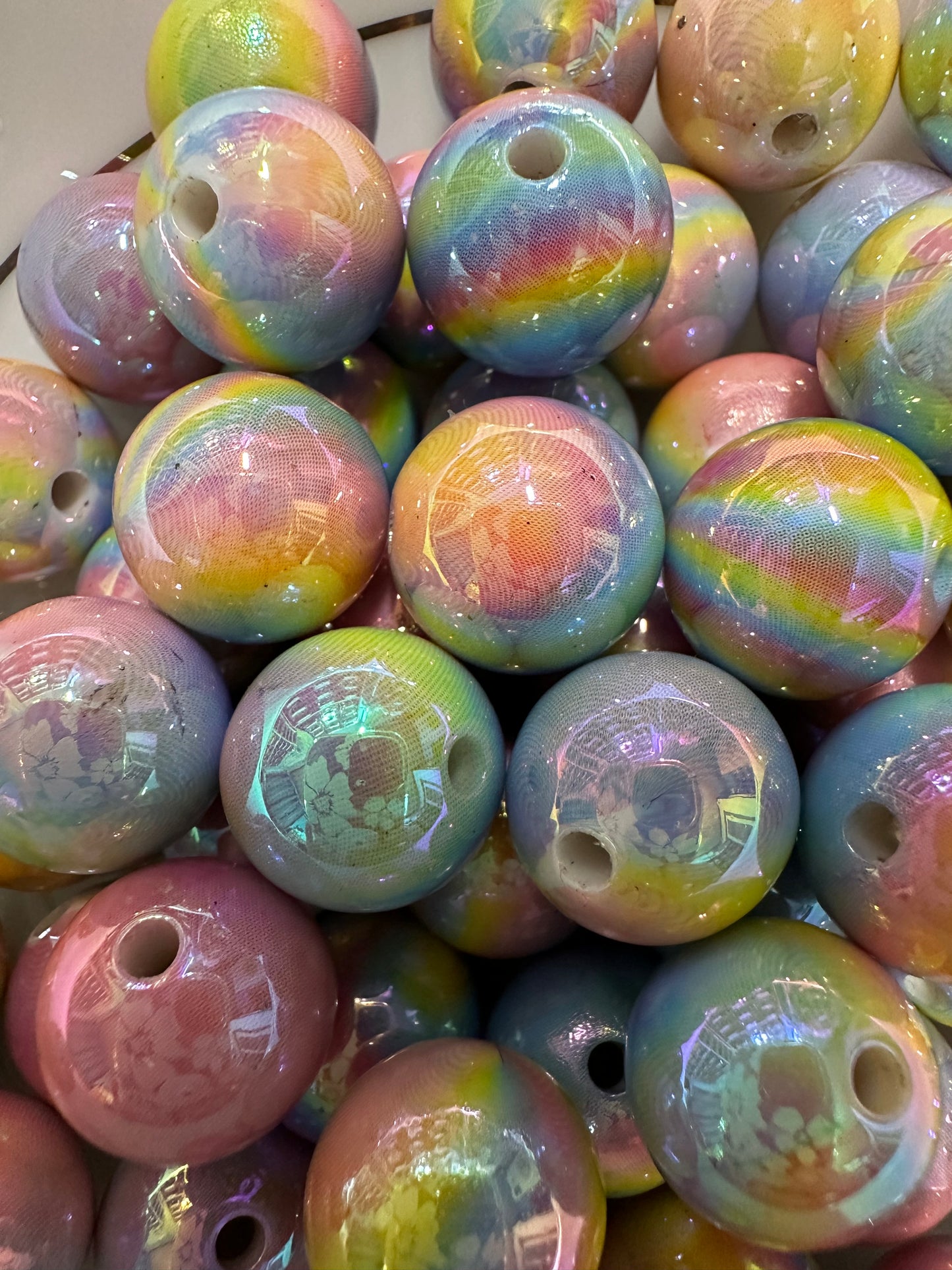 Acrylic Rainbow Print Beads