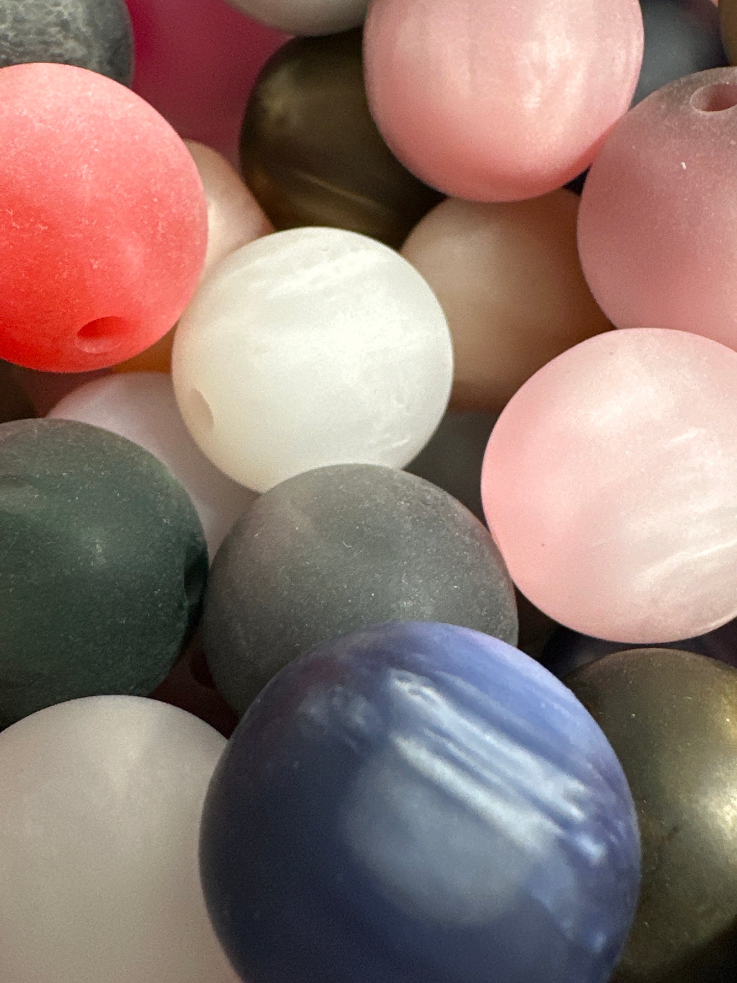 20mm Acrylic Frosted Cateye Beads 10/$4.50