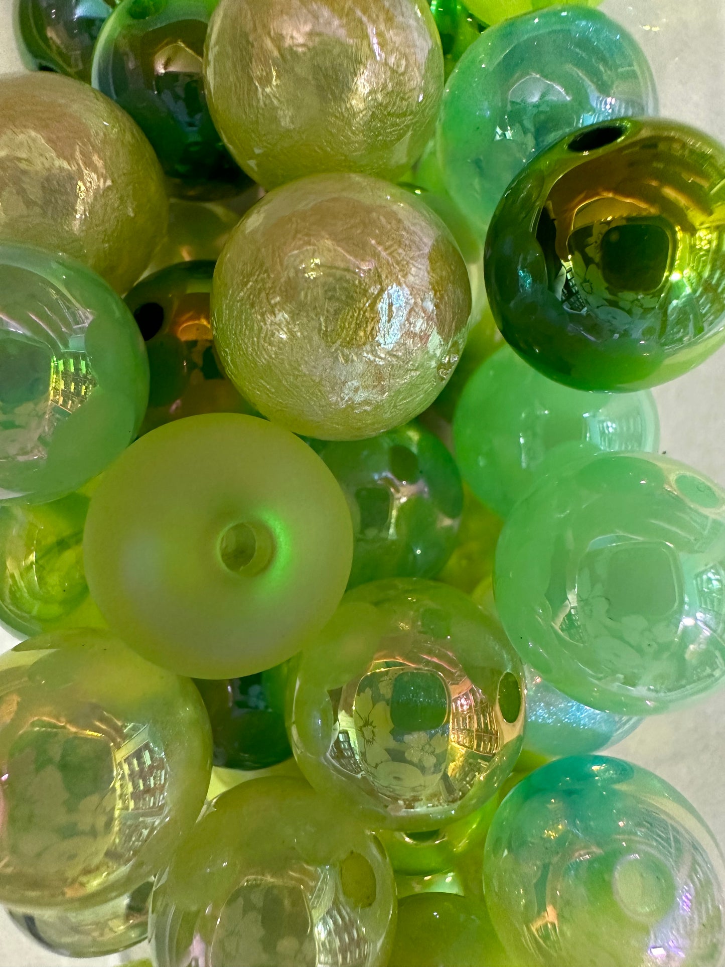 Green Acrylic Bead Mix (10/3.25)