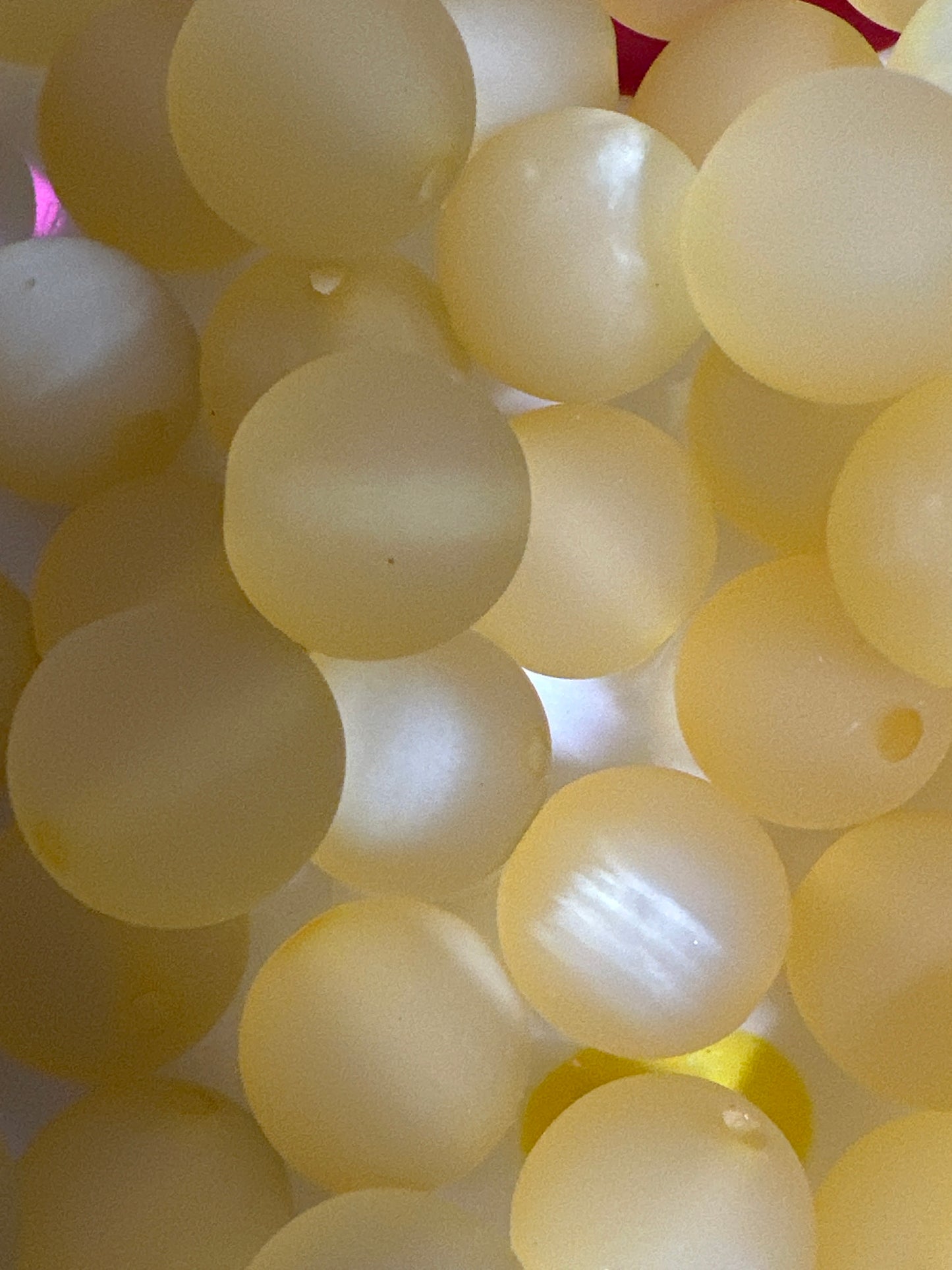 16mm Golden Yellow Cat Eye Beads (10/$2.00)